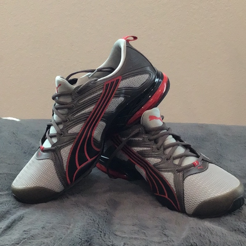 Puma Mens Athletic Shoe Gray Black and Red SZ 12